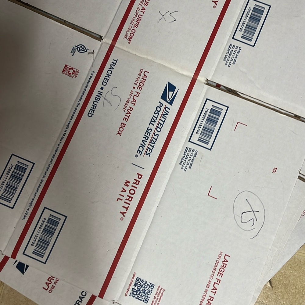 Extra shipping label